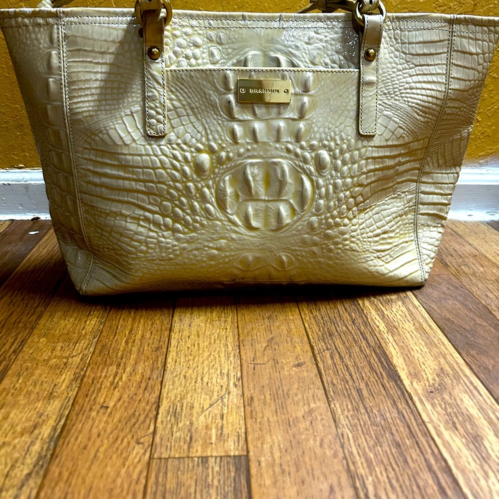 BRAHMIN White Croc Leather Large Shoulder Tote Bag
